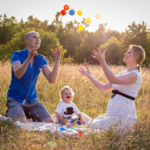 Pere, beebid, lapsed svg+xml,%3Csvg%20xmlns%3D%22http%3A%2F%2Fwww.w3 - Pere, beebid, lapsed