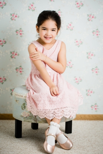 Lapsed| laste fotograaf| laste pildistamine| perefotograaf Tallinnas| children photography svg+xml,%3Csvg%20xmlns%3D%22http%3A%2F%2Fwww.w3 - Lapsed| laste fotograaf| laste pildistamine| perefotograaf Tallinnas| children photography