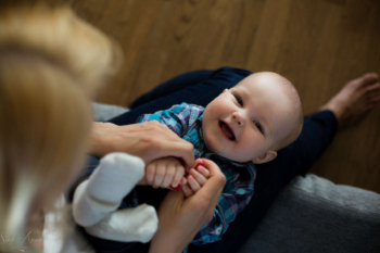 Peresessioon| beebide pildistamine | laste fotograaf | fotograaf Tallinnas svg+xml,%3Csvg%20xmlns%3D%22http%3A%2F%2Fwww.w3 - Peresessioon| beebide pildistamine | laste fotograaf | fotograaf Tallinnas