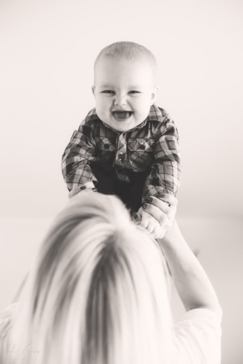 Peresessioon| beebide pildistamine | laste fotograaf | fotograaf Tallinnas svg+xml,%3Csvg%20xmlns%3D%22http%3A%2F%2Fwww.w3 - Peresessioon| beebide pildistamine | laste fotograaf | fotograaf Tallinnas