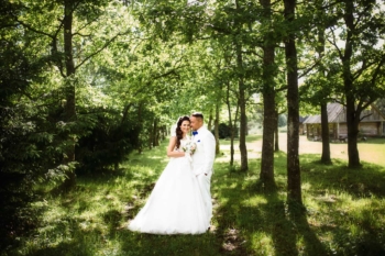 Pulmad|Elise&Rivo|wedding photography|pulmafotograaf|pulma pildistamine svg+xml,%3Csvg%20xmlns%3D%22http%3A%2F%2Fwww.w3 - Pulmad|Elise&Rivo|wedding photography|pulmafotograaf|pulma pildistamine